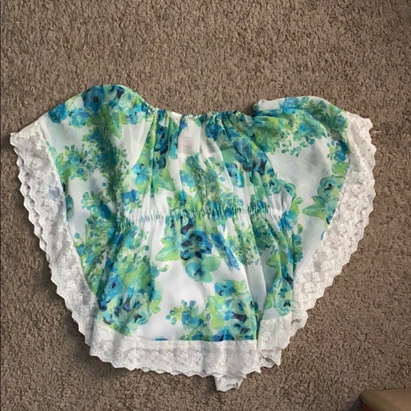 Shirt - Picture 3 of 4